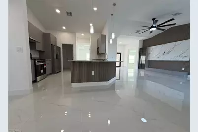 5018 Lee St, Lehigh Acres, FL 33971 - Photo 5