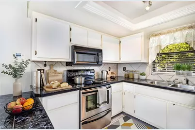 1219 SE 19th Ter, Cape Coral, FL 33990 - Photo 9