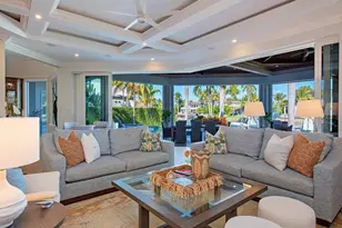 3243 Gin Ln, Naples, FL 34102 - Photo 5