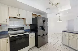 1815 SE 15th Terrace, Cape Coral, FL 33990 - Photo 13