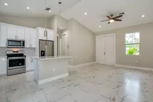 4226 68th Ave NE, Naples, FL 34120 - Photo 7