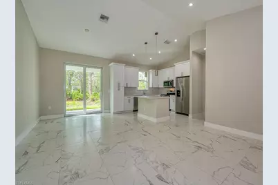 4226 68th Ave NE, Naples, FL 34120 - Photo 11