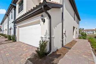 1678 Lake Jessup Cir, Cape Coral, FL 33909 - Photo 3