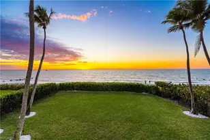 25 2nd Ave S, Naples, FL 34102 - Photo 3