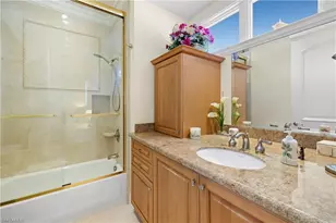 25 2nd Ave S, Naples, FL 34102 - Photo 15