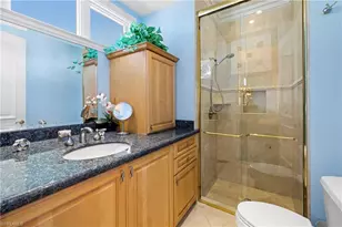 25 2nd Ave S, Naples, FL 34102 - Photo 17