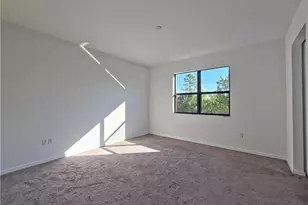 8923 Madrid Cir, Naples, FL 34104 - Photo 15
