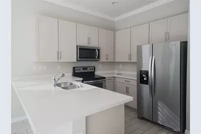 8923 Madrid Cir, Naples, FL 34104 - Photo 19