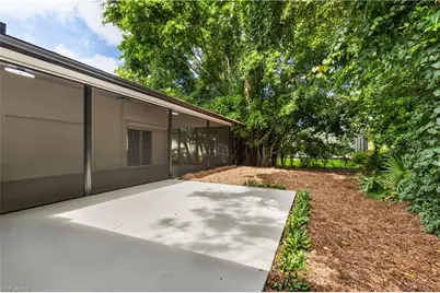 1911 Princess Ct, Naples, FL 34110 - Photo 35