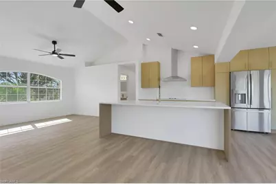 2685 29th Ave NE, Naples, FL 34120 - Photo 7