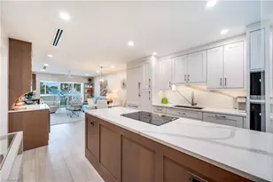 1021 3rd St S, Naples, FL 34102 - Photo 1