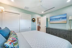 1021 3rd St S, Naples, FL 34102 - Photo 19