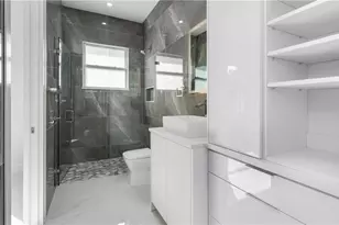 1687 19th St SW, Naples, FL 34117 - Photo 27