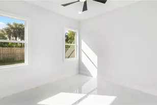 1687 19th St SW, Naples, FL 34117 - Photo 17