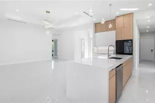 1687 19th St SW, Naples, FL 34117 - Photo 11