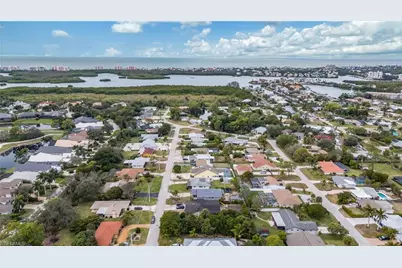 63 9th St, Bonita Springs, FL 34134 - Photo 5