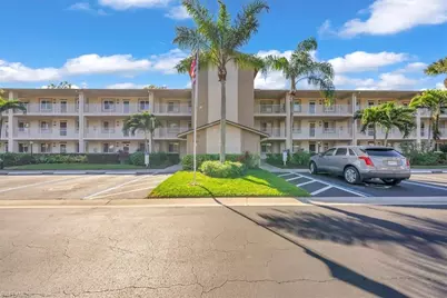 7320 Glenmoor Ln #2304, Naples, FL 34104 - Photo 1