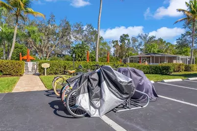 7320 Glenmoor Ln #2304, Naples, FL 34104 - Photo 31