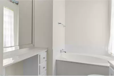 7025 Leopardi Ct, Naples, FL 34114 - Photo 21