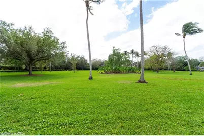 3664 El Segundo Ct, Naples, FL 34109 - Photo 21