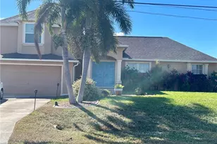 2020 NE 34th Ln, Cape Coral, FL 33909 - Photo 3