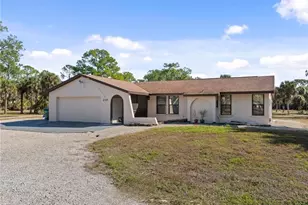 210 5th St NW, Naples, FL 34120 - Photo 3