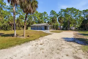 210 5th St NW, Naples, FL 34120 - Photo 21