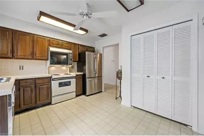 5884 Wyldewood Lakes Ct, Fort Myers, FL 33919 - Photo 7