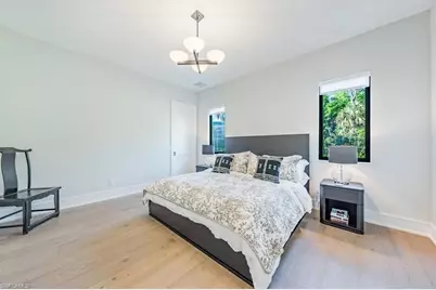 4638 Idylwood Ln, Naples, FL 34119 - Photo 19