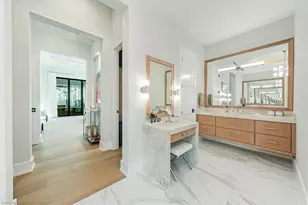 4638 Idylwood Ln, Naples, FL 34119 - Photo 17