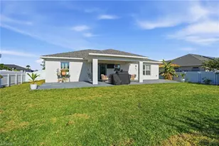 4153 NE 9th Pl, Cape Coral, FL 33909 - Photo 35