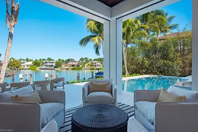 275 Spring Line Dr, Naples, FL 34102 - Photo 43