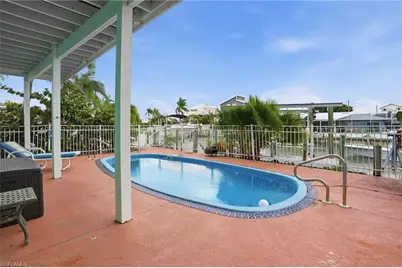 2300 Sycamore St, Saint James City, FL 33956 - Photo 29