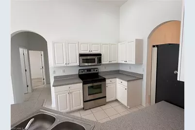 1280 12th Ave NE, Naples, FL 34120 - Photo 5