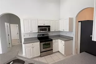 1280 12th Ave NE, Naples, FL 34120 - Photo 5