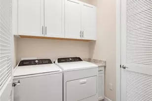 268 Indies Dr E, Naples, FL 34114 - Photo 17