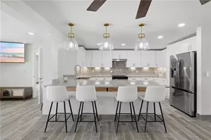 1636 SE 39th St, Cape Coral, FL 33904 - Photo 9