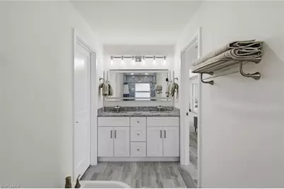 1636 SE 39th St, Cape Coral, FL 33904 - Photo 27