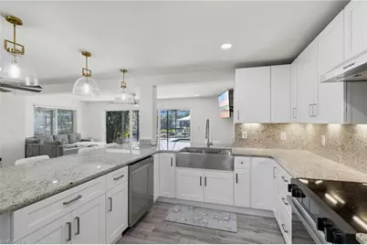 1636 SE 39th St, Cape Coral, FL 33904 - Photo 11