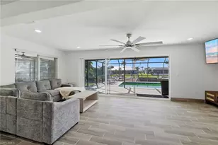 1636 SE 39th St, Cape Coral, FL 33904 - Photo 17