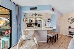 9623 Eaton Gardens Ln, Fort Myers, FL 33919 - Photo 7