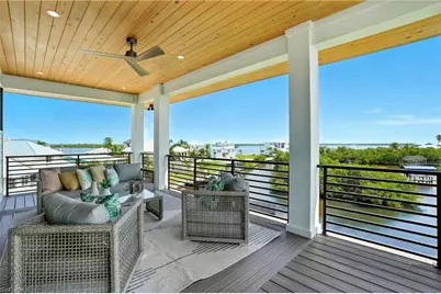 306 Seminole Way, Fort Myers Beach, FL 33931 - Photo 3