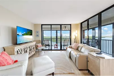 17 Bluebill Ave #206, Naples, FL 34108 - Photo 9