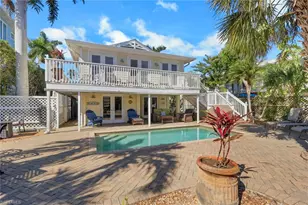 1292 Grand Canal Dr, Naples, FL 34110 - Photo 37