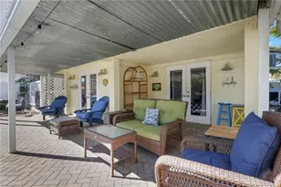 1292 Grand Canal Dr, Naples, FL 34110 - Photo 27