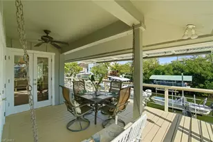 1286 Venetian Way, Naples, FL 34110 - Photo 29