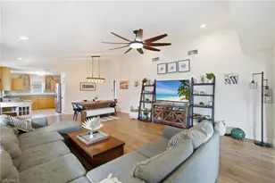 1286 Venetian Way, Naples, FL 34110 - Photo 3