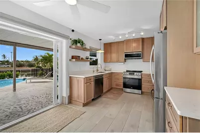 280 Ibis St, Fort Myers Beach, FL 33931 - Photo 9