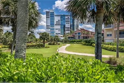 4751 Gulf Shore Blvd N #702, Naples, FL 34103 - Photo 37