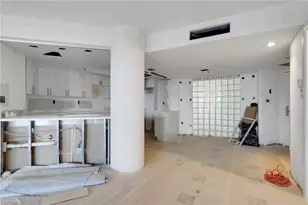 4751 Gulf Shore Blvd N, Naples, FL 34103 - Photo 13